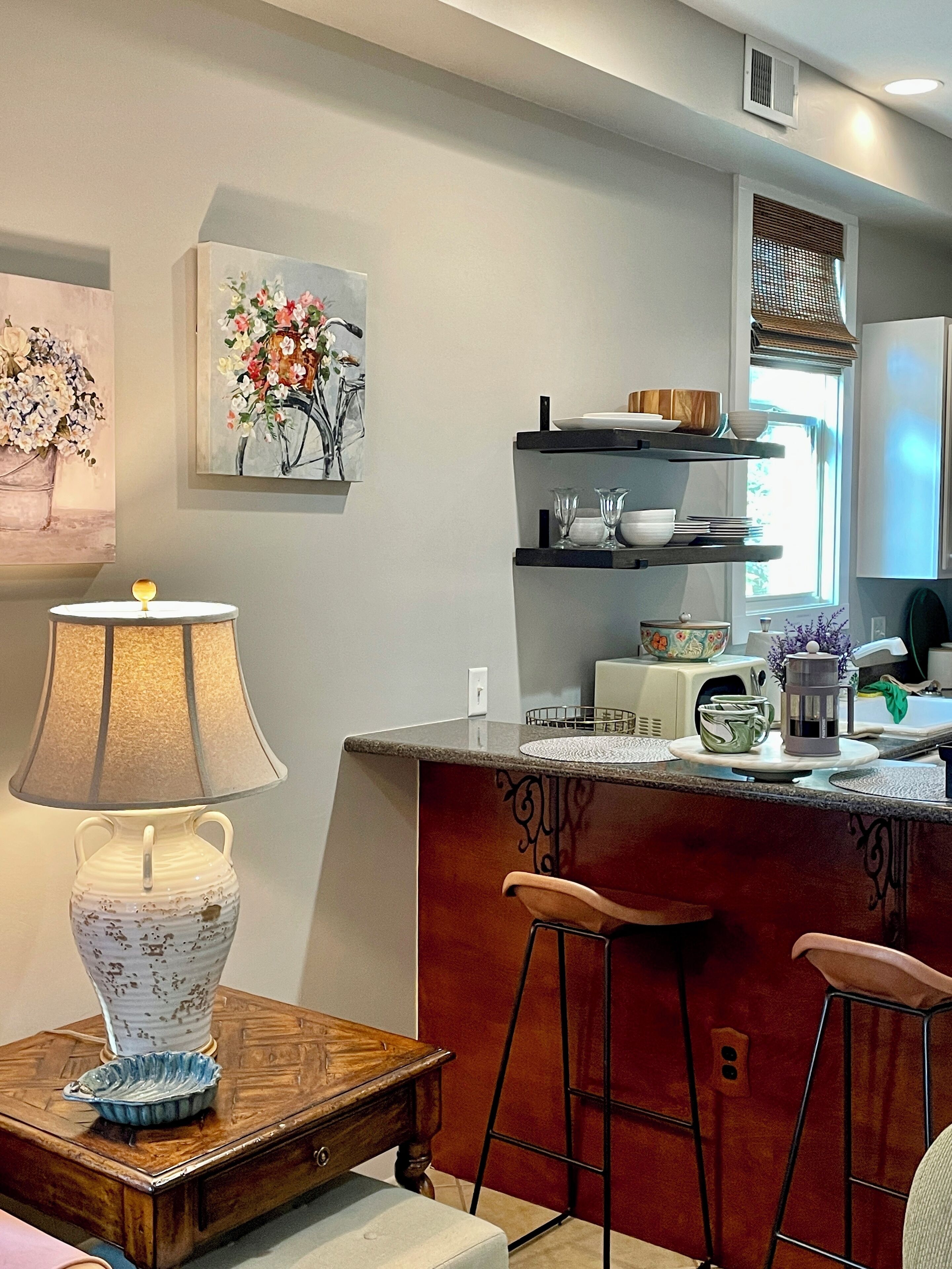 雪櫃、微波爐、焗爐、爐具