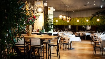 Buffet breakfast on weekends (EUR 32 per person)