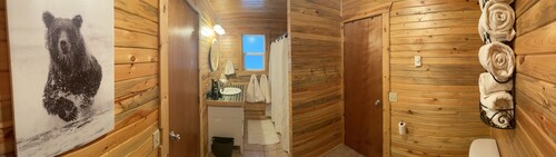  COZY BEAR LODGE - BEAUTIFUL MOUNTAIN GET AWAY