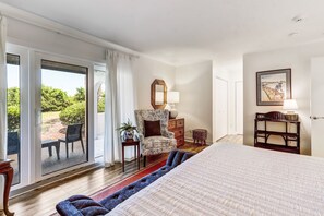 3 Schlafzimmer, Schreibtisch, Bügeleisen/Bügelbrett, kostenloses WLAN