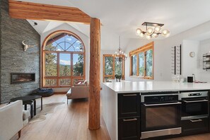 Interior - Beautiful Breckenridge Townhome Renovated with Private Hot Tub! (Breckenridge)