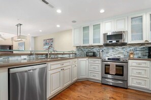 Fridge, microwave, oven, stovetop - Premium Ocean Front Villa at Seascape! (Aptos)