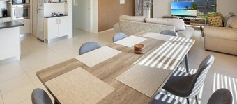 Paynesville Villa: Relax with everything you need for a relaxing stay