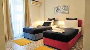 Appartement Confort | Bureau, accès au Wi-Fi (inclus), literie fournie