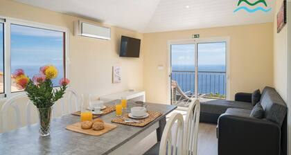 Peaceful, great for walks | SeaView Apartment