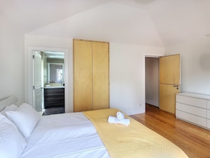 3 bedrooms, iron/ironing board, travel cot, free WiFi - Casa Conceição by LovelyStay (Funchal)