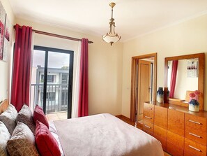 2 bedrooms, free WiFi, bed sheets