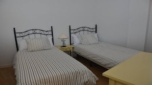 1 chambre, Wi-Fi gratuit, draps fournis