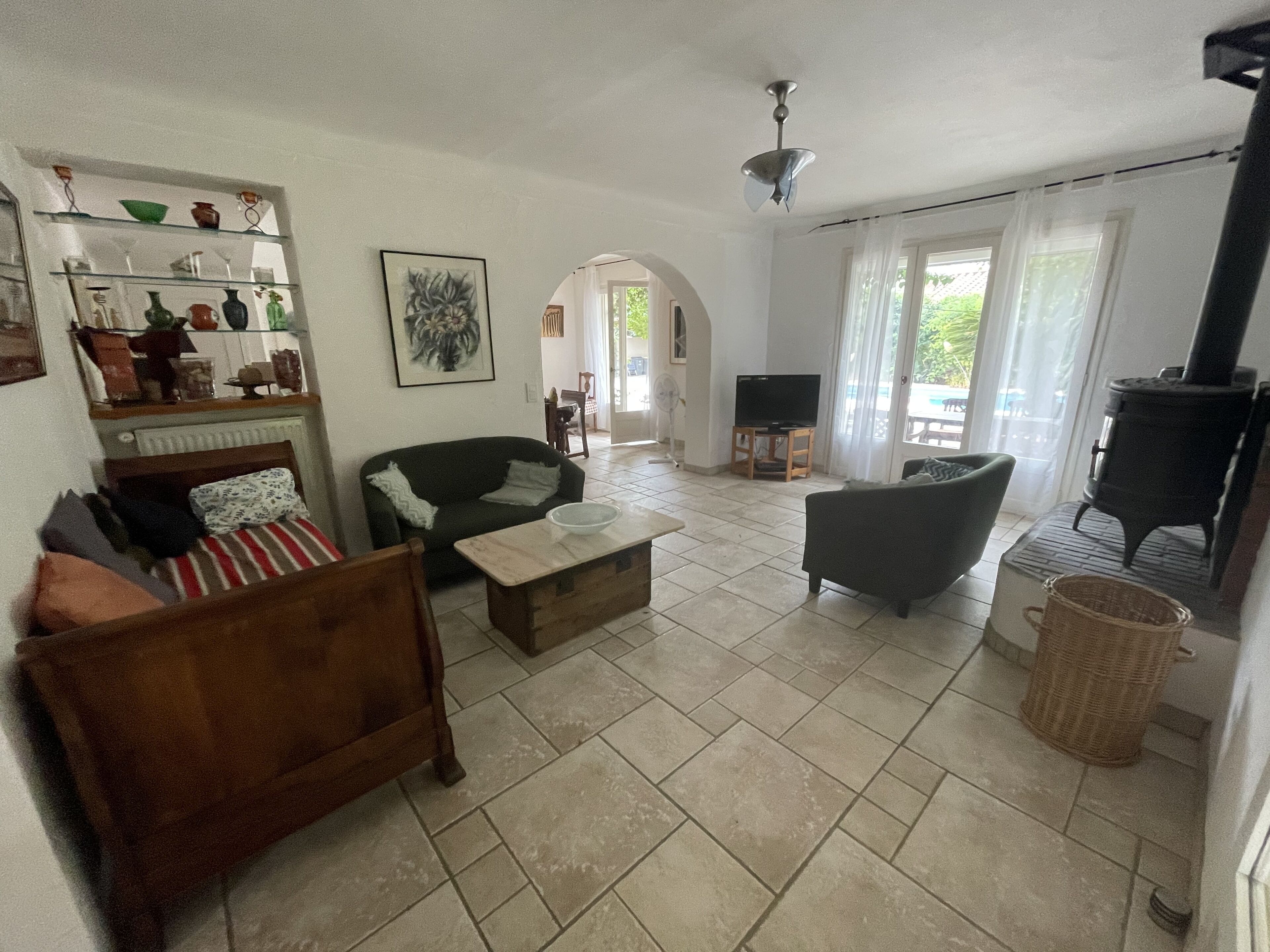 電視、壁爐、書籍、 辦公室