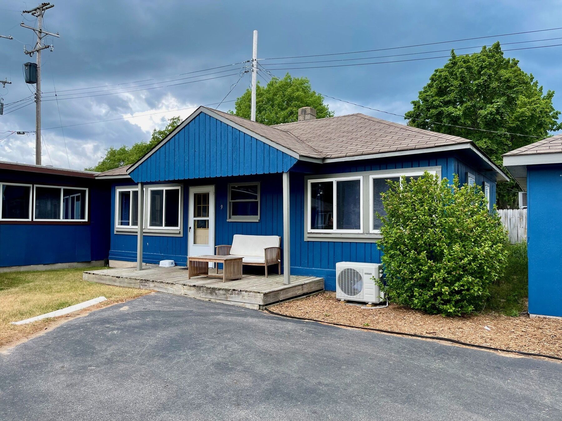 Cottage Cove · Lake Huron Beach Cottage No. 9