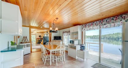 Perfect Muskoka Family Retreat Without Paying Muskoka Prices Casa McKechnie Lake