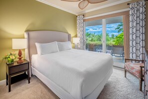 3 bedrooms, individually decorated, individually furnished, desk - Hoolei Residences - CoralTree Residence Collection (Kihei)