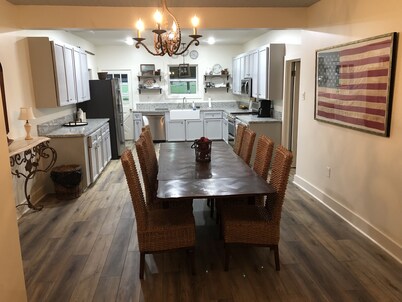 SunShiner Farm - Shiner, TX
