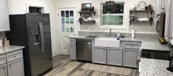 SunShiner Farm - Shiner, TX