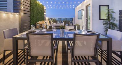 LA Harbor View + Free Tesla Charger + Rooftop Deck