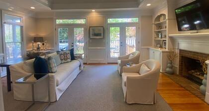 Gated Golf Community - West Lake - Master's Rental