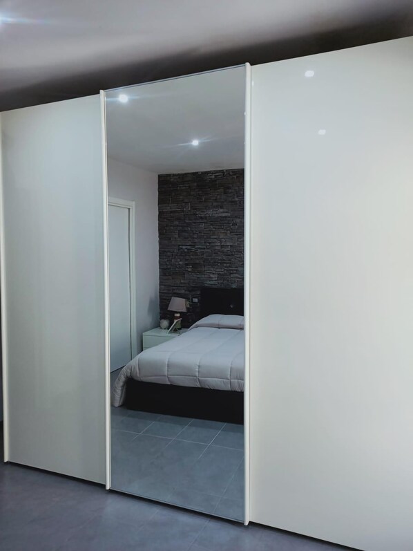 2 عدّة غرف نوم