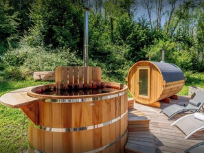 Bain à remous extérieur