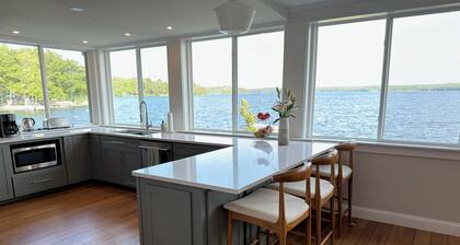 Lakefront for 15, private beach and dock