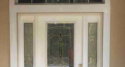 Cozy, Private Home Close to the I95 Exit 284