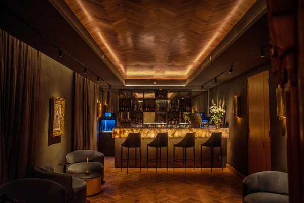 Bar (en la propiedad)