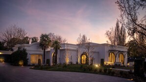 Bagian depan properti