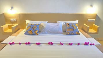 8 bedrooms, WiFi