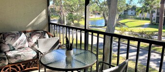 Shorewalk Palms Heaven Villa-2 heated hot tubs & pools near IMG/beaches