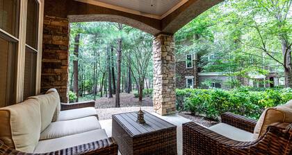 Escape to this Reynolds Lake Oconee two bedroom condo nestled in nature.