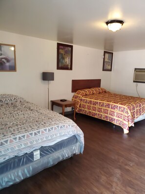 Comfort-Zimmer | Kostenloses WLAN, Bettwäsche