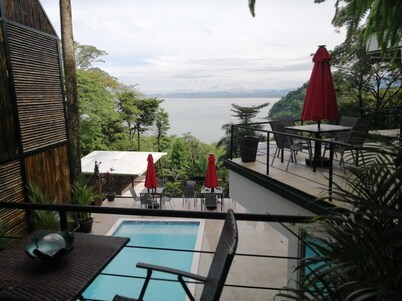 Suite 3 - Pool Ocean View Room Manuel Antonio Costa Rica Vista Ocean Suites