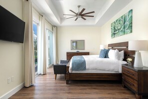 4 Schlafzimmer, Zimmersafe, Bügeleisen/Bügelbrett, Reisekinderbett