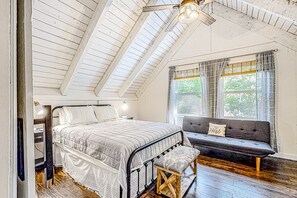 3 Schlafzimmer, kostenloses Internet, Bettwäsche