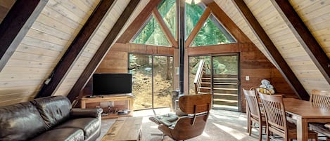 TV, Netflix, streaming services