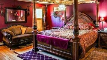 9 bedrooms, soundproofing, iron/ironing board, free WiFi