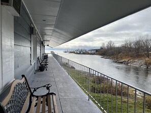 Terrace/patio - Old Mill Motel (Blind River)