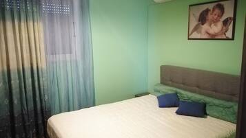 1 bedroom, WiFi, bed sheets