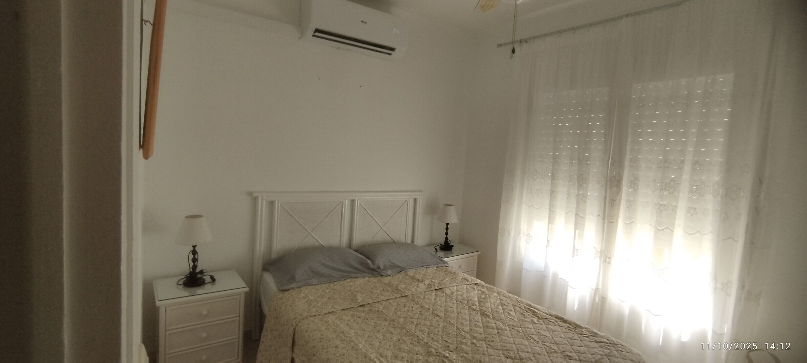 2 slaapkamers, een strijkplank/strijkijzer, gratis wifi, beddengoed