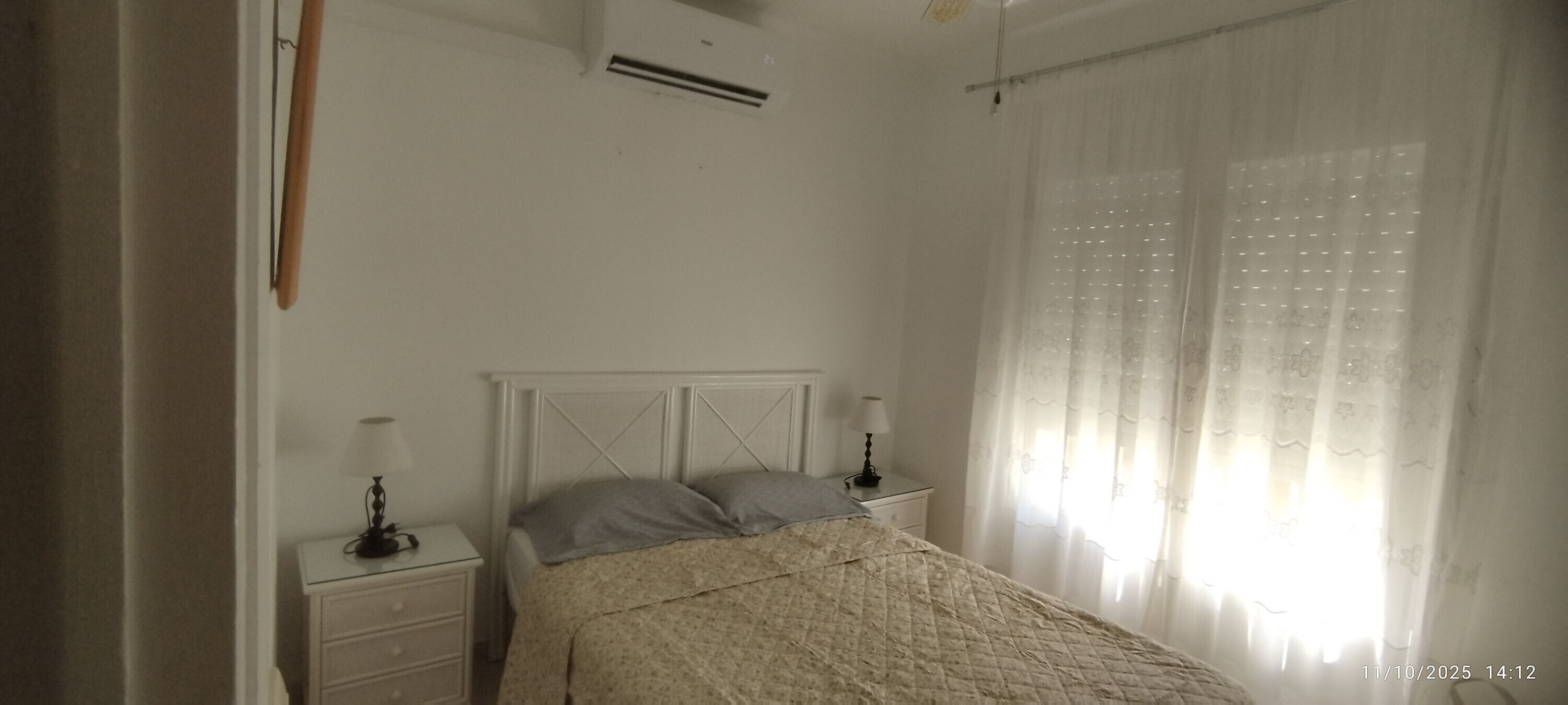 2 slaapkamers, een strijkplank/strijkijzer, gratis wifi, beddengoed