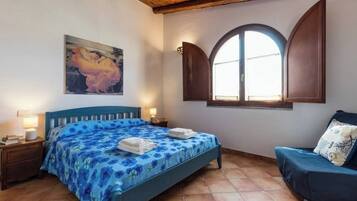 2 soverom, strykejern/-brett, wi-fi (inkludert) og sengetøy