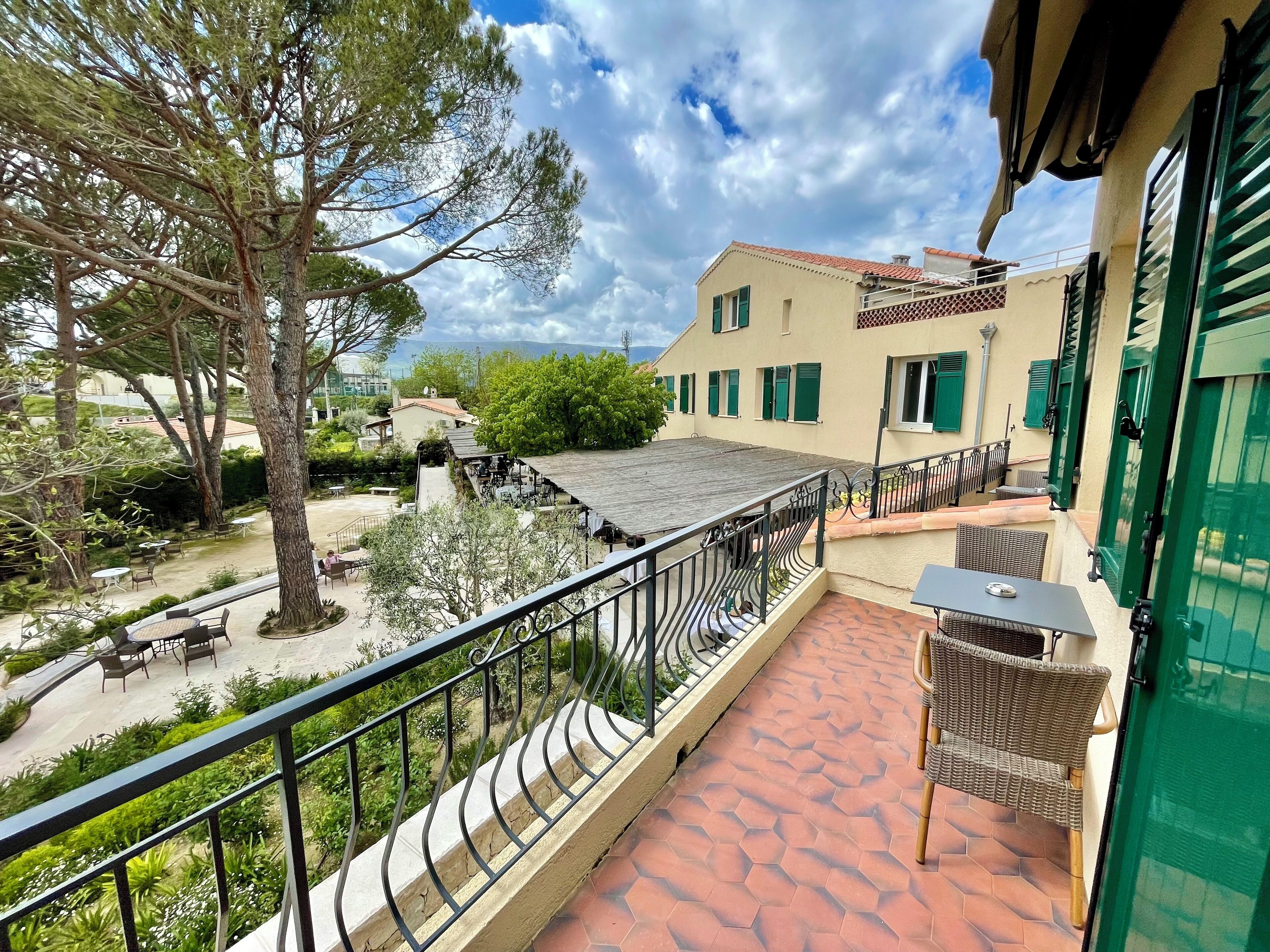 Chambre Double Prestige | Terrace/patio