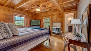 3 عدّة غرف نوم وواي فاي مجانًا وملاءات أسرّة