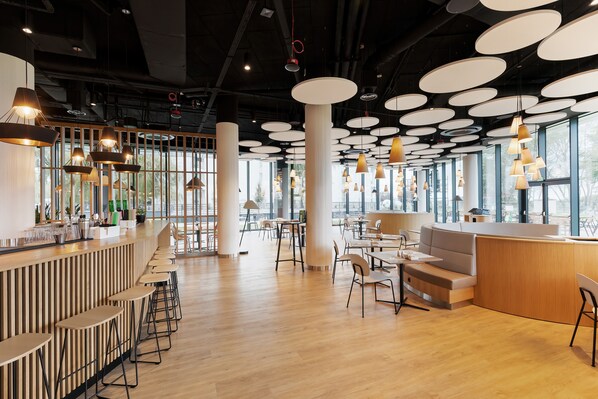 Bar (en la propiedad)