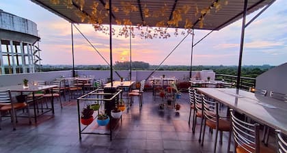 Asapian House - A Luxury Homestay at Moradabad