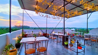 Asapian House - A Luxury Homestay at Moradabad