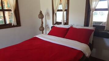 Family Tree House, Non Smoking, Garden View | Premium bedding, individually decorated, desk, laptop workspace