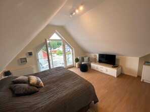 3 Schlafzimmer, Bügeleisen/Bügelbrett, kostenloses WLAN, Bettwäsche