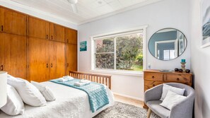 4 bedrooms, WiFi, bed sheets - Wataview!! - Gerroa!! (Gerroa)