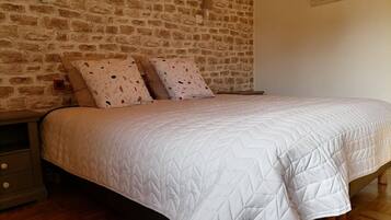 3 chambres, Wi-Fi gratuit, draps fournis