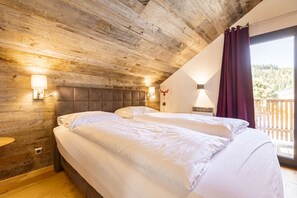 4 Schlafzimmer, Reisekinderbett, kostenloses WLAN, Bettwäsche